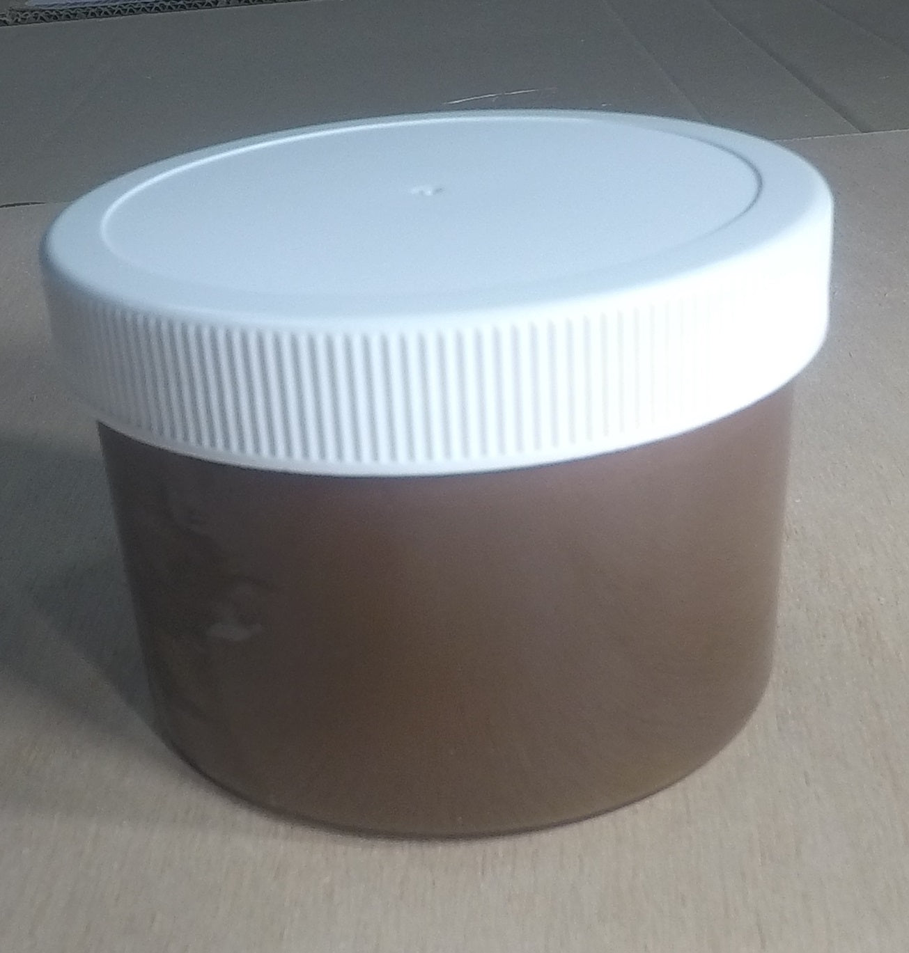 8 oz. Brown Pigment Polyester